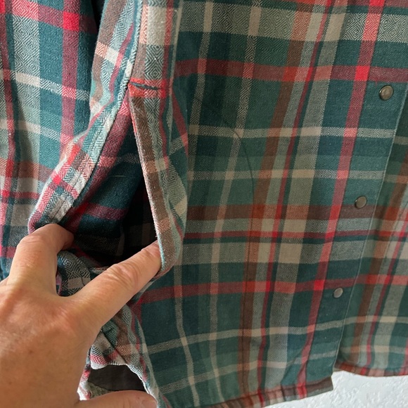 Toad and co Womens lined flannel with pockets. Size S - Picture 3 of 5